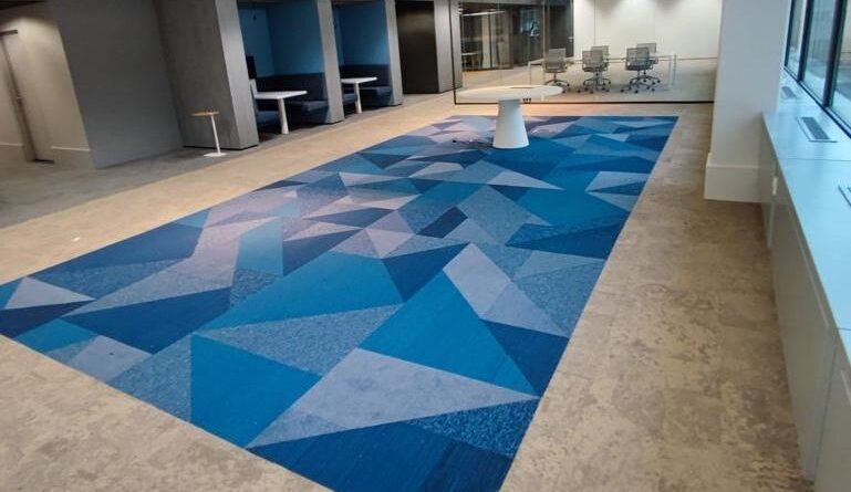 Blauw karpet